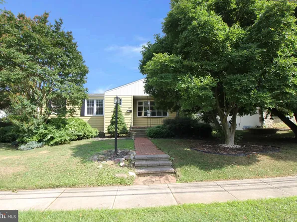 601 Helena Ave, Cherry Hill, NJ 08002