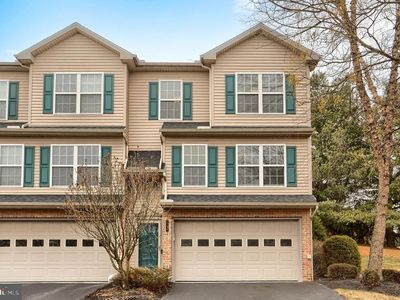 568 Meadowcroft Cir, Mechanicsburg, PA, 17055