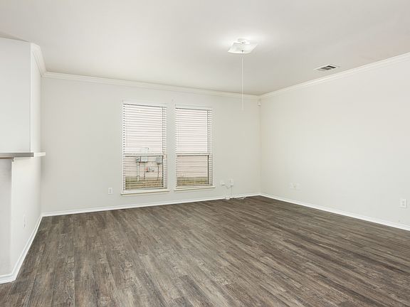 5th image of 4307 Camfield