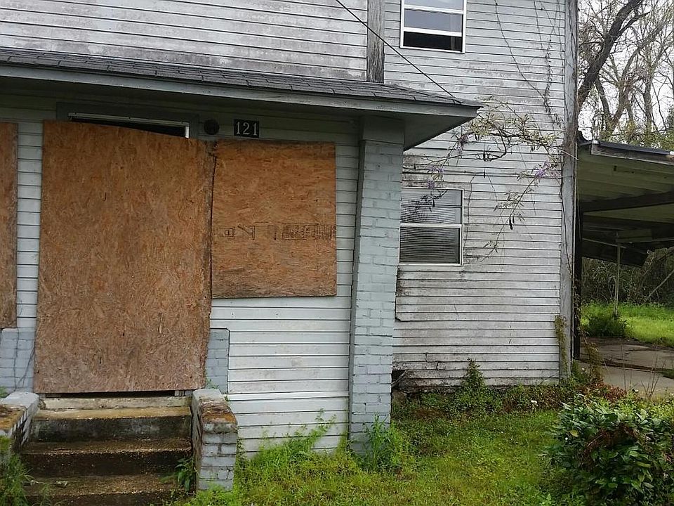 1st image of 121 Taylor Ave