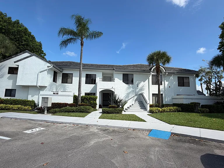 15758 Loch Maree Ln #4005 — Photo 2