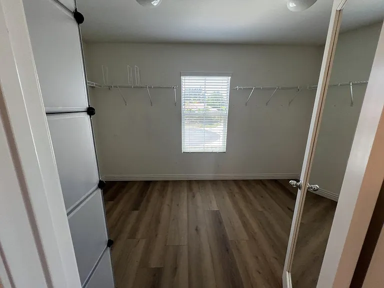 42526 Devant Cir — Photo 39