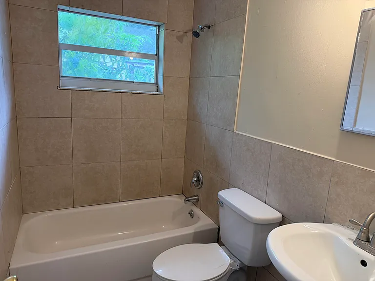 3778 Nokomis Ave — Photo 5