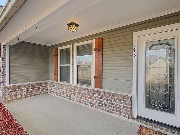 5th image of 173 Bent Tree Loop