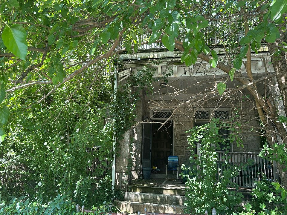 1st image of 22 Bates Rd