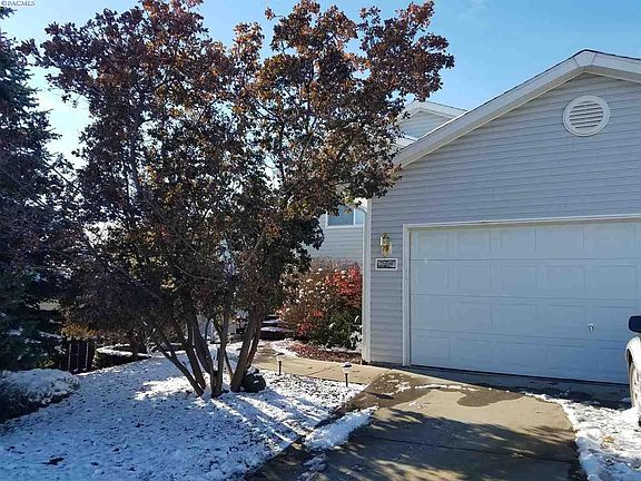2nd image of 1715 NW Arcadia Dr