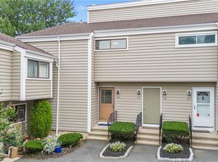 64 Monticello Dr #64, Branford, CT 06405