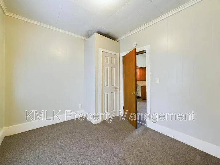 1128 Cordova Ave — Photo 20