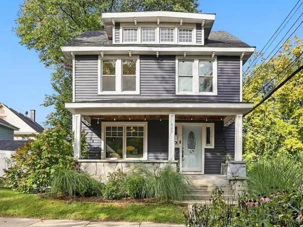 449 Giddings Ave SE, Grand Rapids, MI 49506