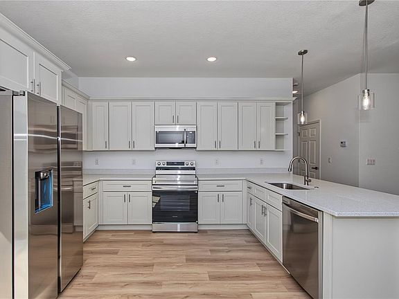 3rd image of 2162 W SWANSON DRIVE