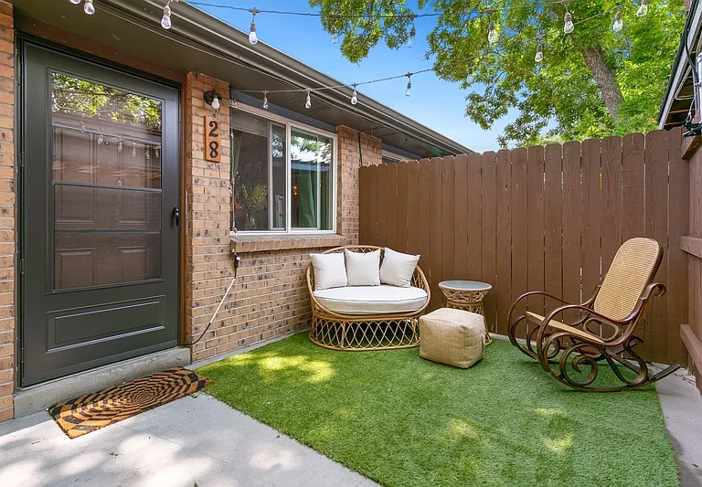 1234 Allison St — Photo 3
