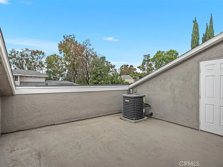 22516 Lake Forest Ln — Photo 27