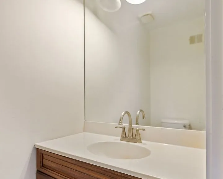 2832 Jermantown Rd — Photo 4