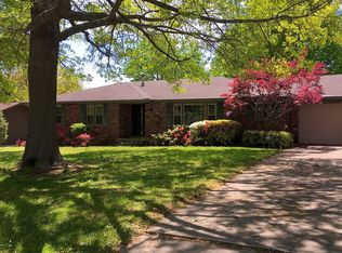 1444 W Swan St, Springfield, MO 65807