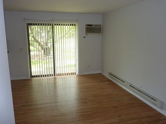 3rd image of 1225 N Winslowe Dr Unit 103
