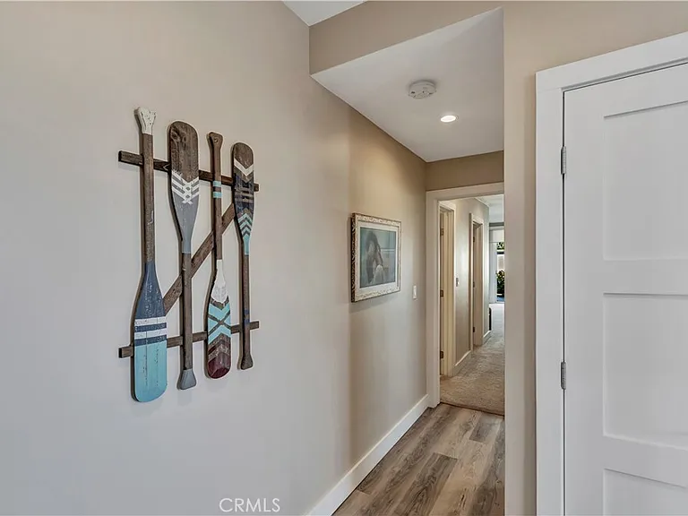 714 Cliff Dr — Photo 21