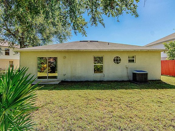 5th image of 8033 Misty Meadows Ct N