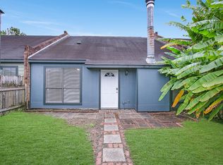 8731 Pecan Tree Dr, Baton Rouge, LA 70810