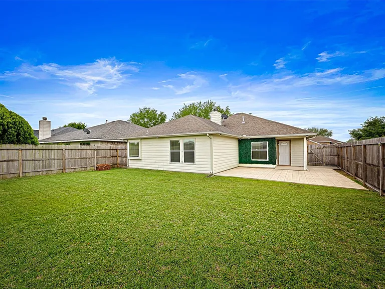 7331 Wimberly Oaks Ln — Photo 20