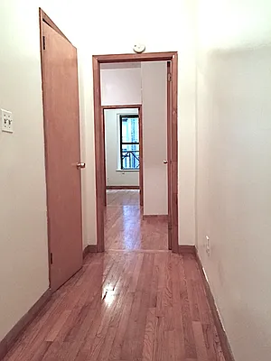 Rented by Warren T Real Estate Corp. | media 16