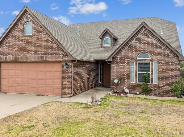 15608 S Broadway St, Glenpool, OK 74033