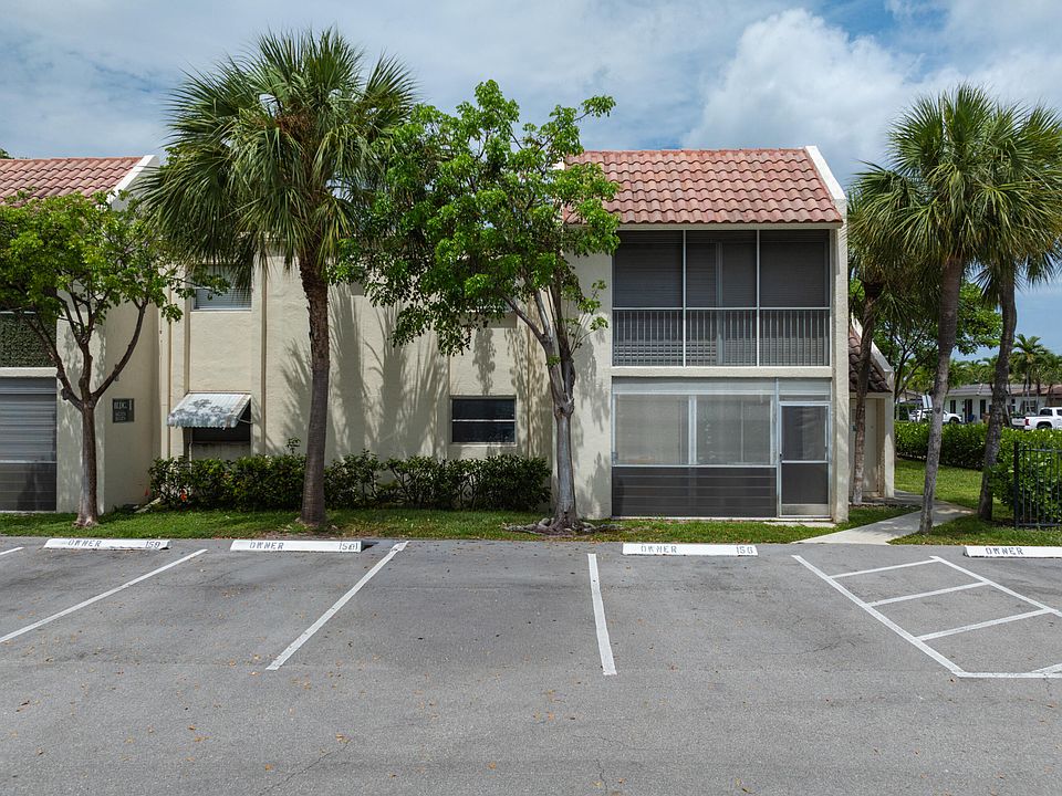 1st image of 1428 SE 4th Avenue #132