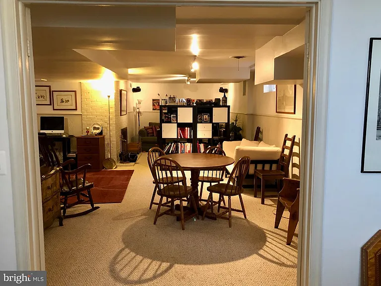 6910 Park Terrace Dr — Photo 17
