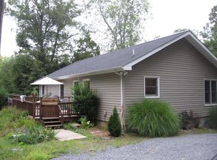 3164 Stony Point Rd, Charlottesville, VA 22911