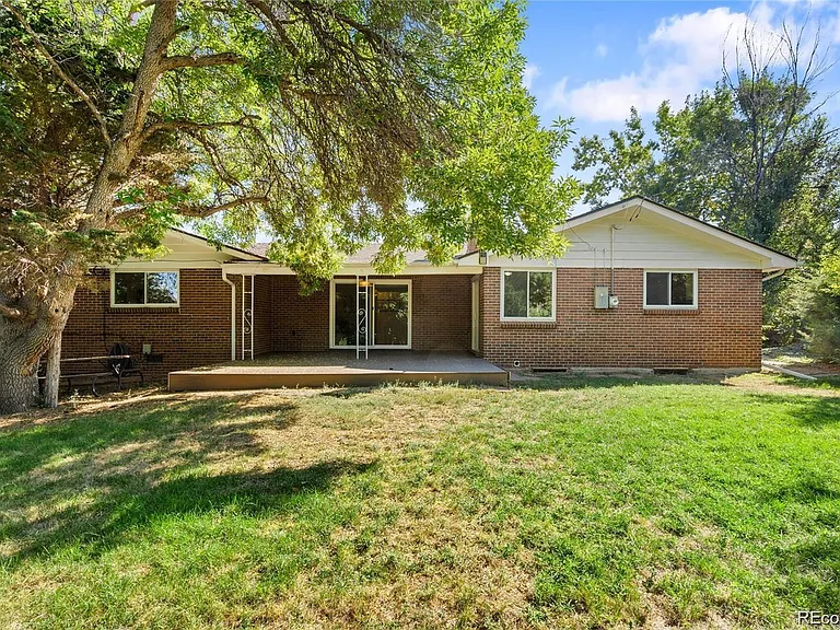 2311 S Jasmine Pl — Photo 34