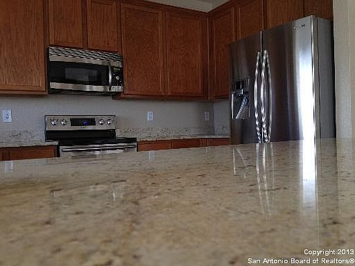 2nd image of 2810 Encino Frst