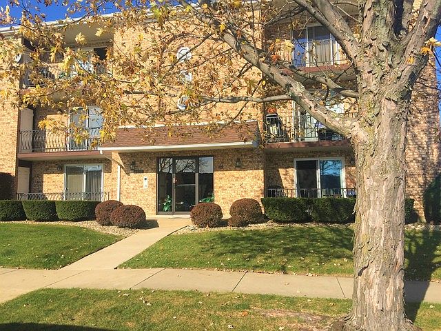 1st image of 8118 169th St