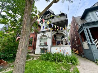 57 Cowan Ave APT 102, Toronto, ON M6K2N1