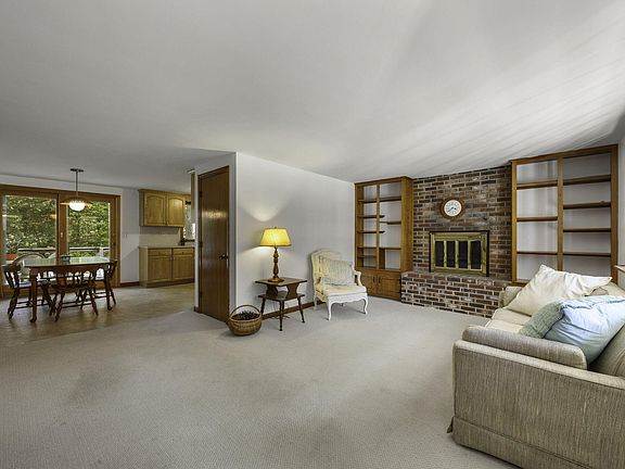 5th image of 168 Pleasant Bay Road