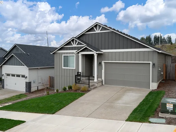 2688 NE Currin Creek Dr, Estacada, OR 97023