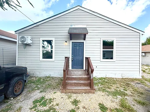 2702 Observation Dr #1 Photo 1