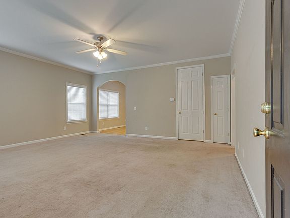 4th image of 707 Cashmere Dr
