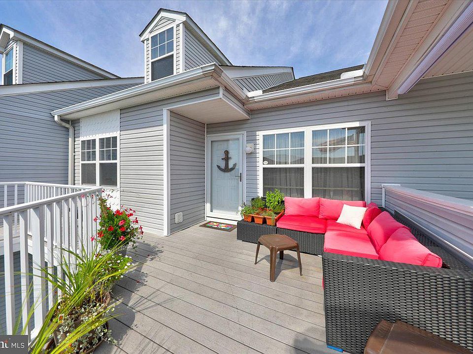 1st image of 30381 Crowley Dr Unit 311