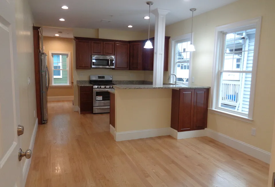 2 bed, 1500 sqft, $3,900 — Photo 2