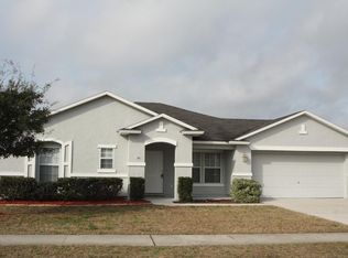 86057 Cartesian Pointe Dr, Yulee, FL 32097
