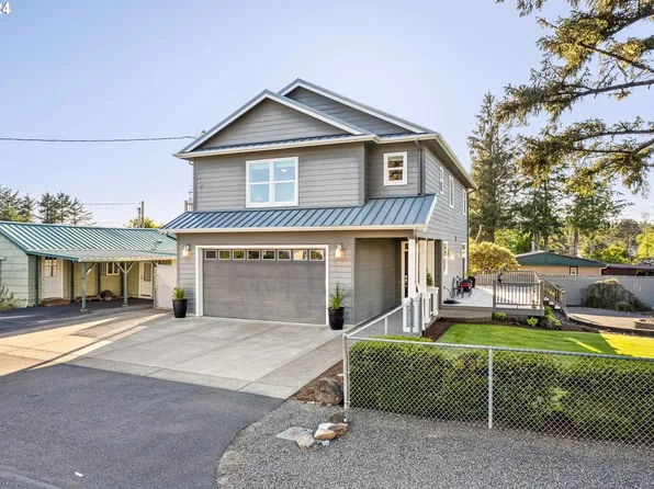 2150 Bayview Rd W, Tillamook, OR 97141