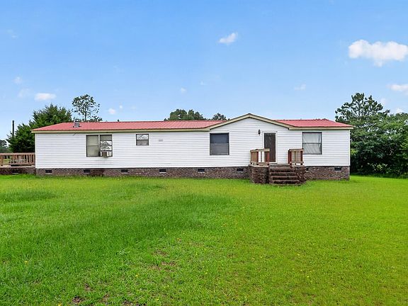 2nd image of 3897 Evelyns Ln