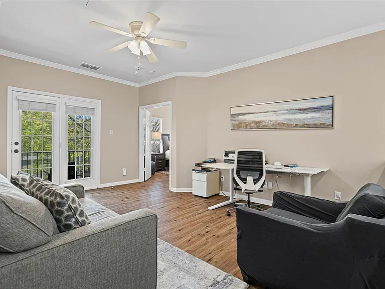 411 W Saint Elmo Rd #24 — Photo 13