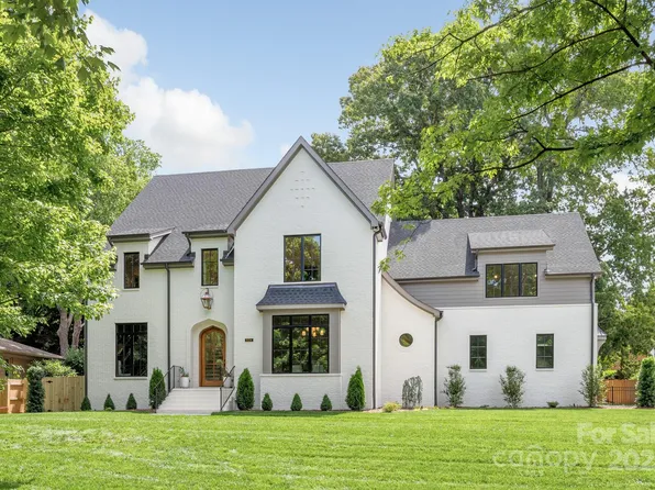 5124 Lansing Dr, Charlotte, NC 28270