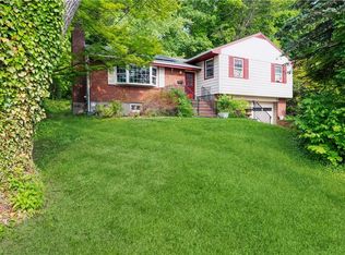 25 Wolden Rd, Ossining, NY 10562