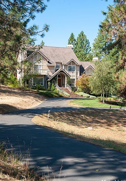 1st image of 691 Conifer Ln