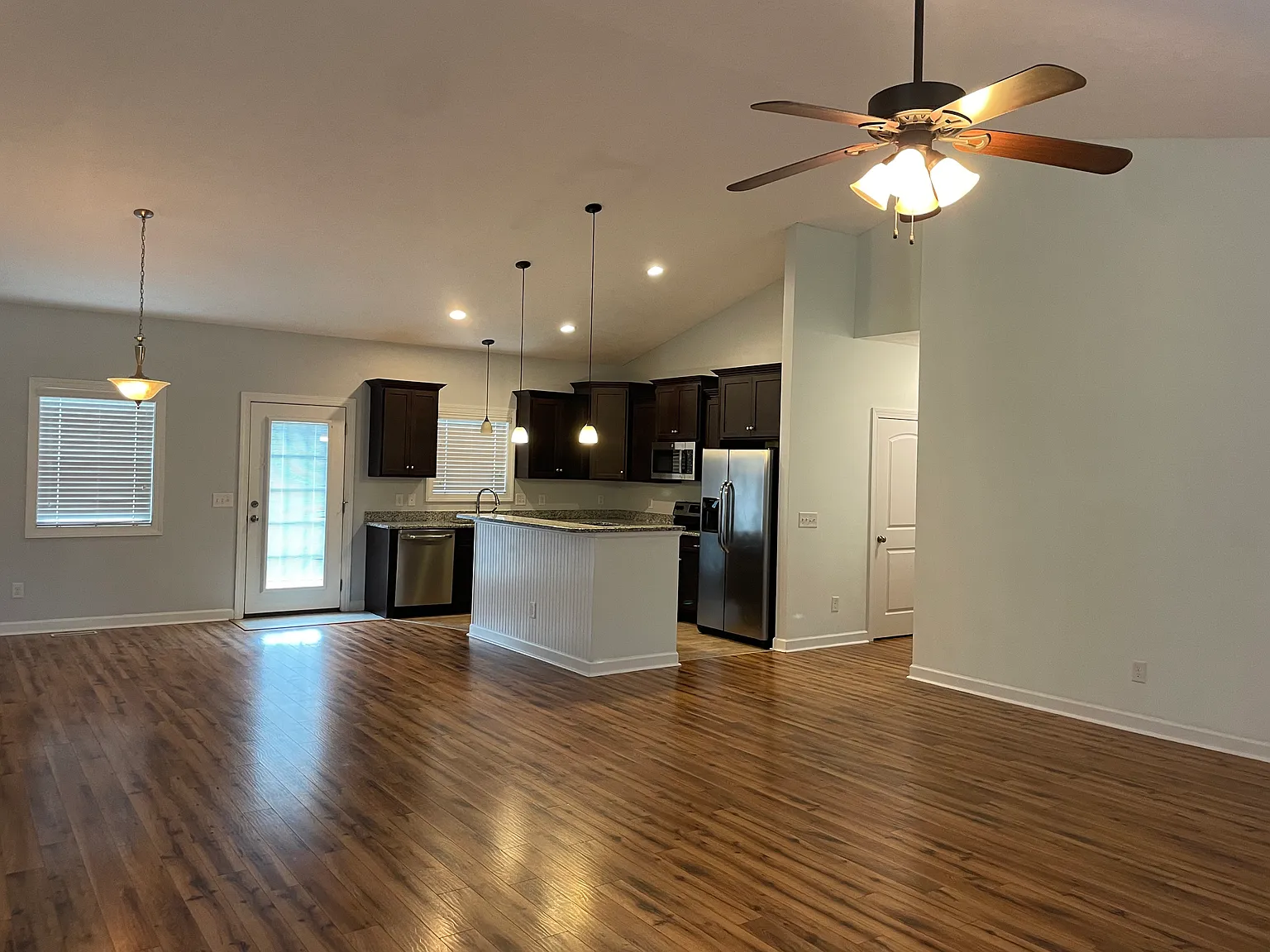 1305 Burning Tree Rd — Photo 2