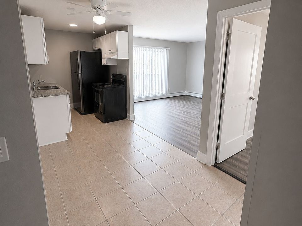 1st image of 2640 Blaisdell Ave S #205