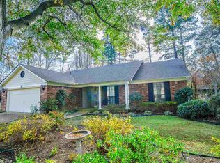 55 Danube Dr, Maumelle, AR 72113