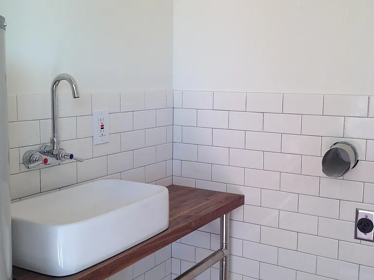 3002 E Copper St — Photo 29