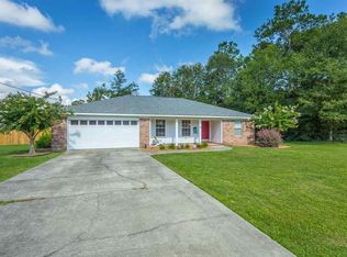 18 Shadow Oak Cir, Crawfordville, FL 32327